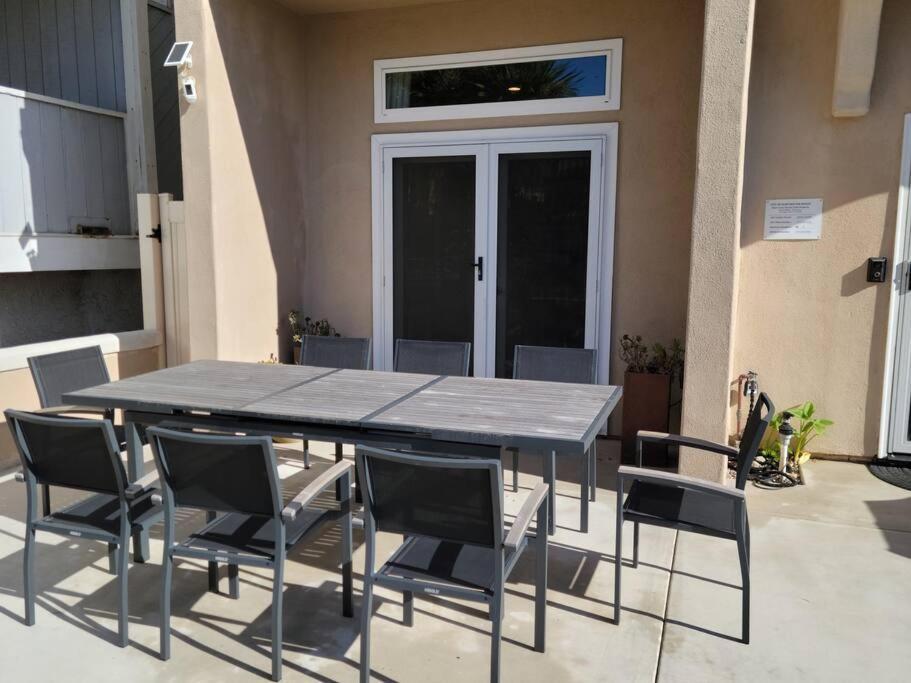 Steps To The Beach, Piers, Downtown Villa Huntington Beach Exterior photo